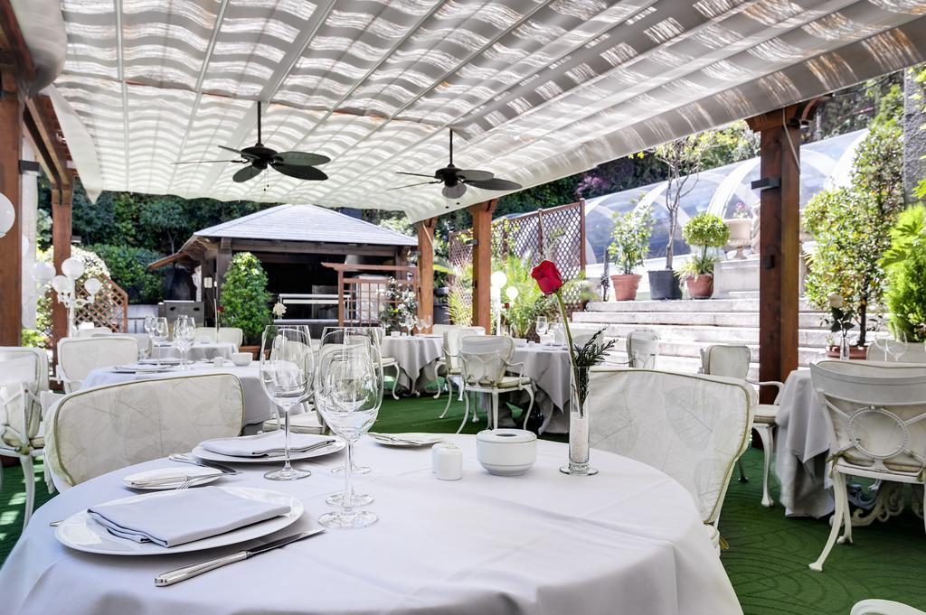 Hotel Miguel Angel Мадрид Екстериор снимка The restaurant