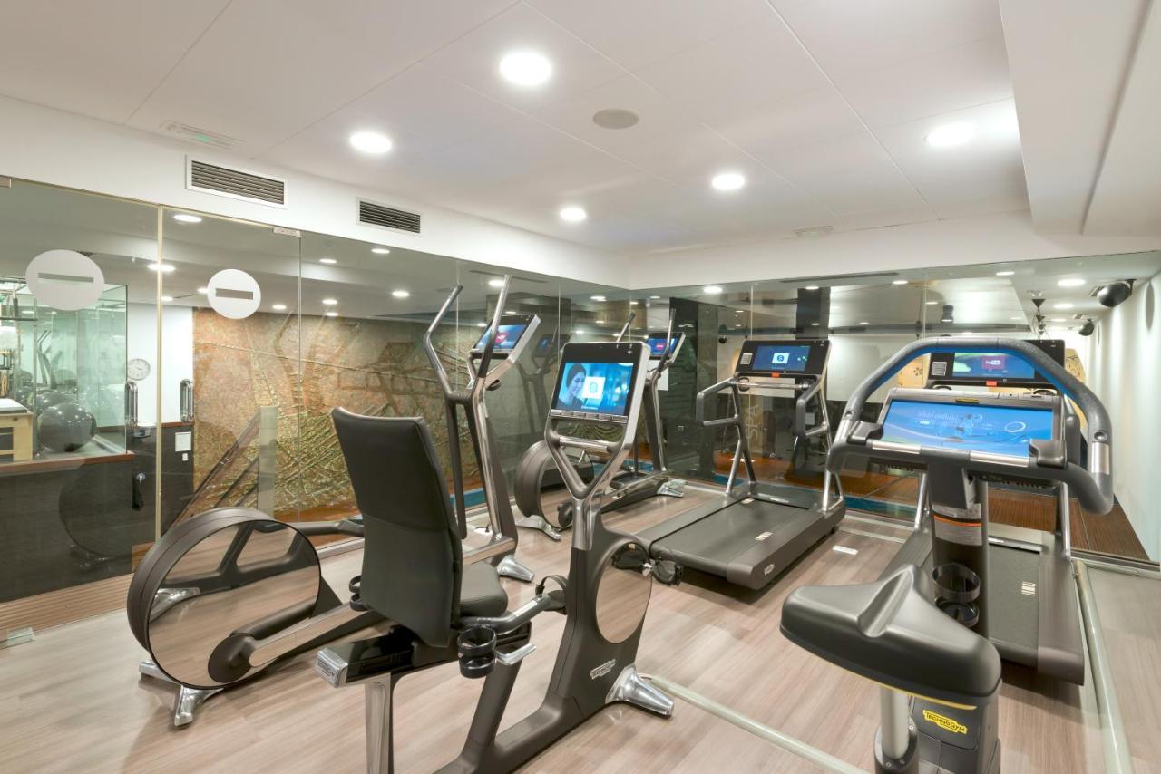 Hotel Miguel Angel Мадрид Екстериор снимка The gym at the hotel