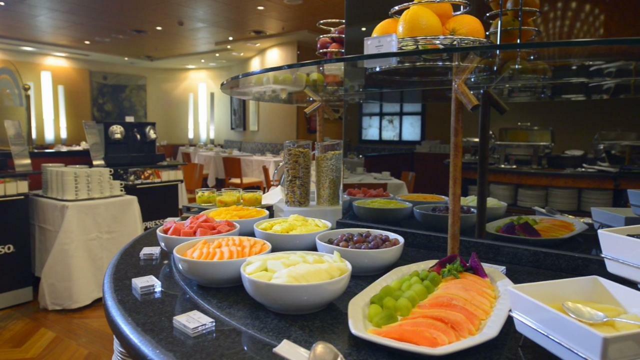 Hotel Miguel Angel Мадрид Екстериор снимка Fruit salad